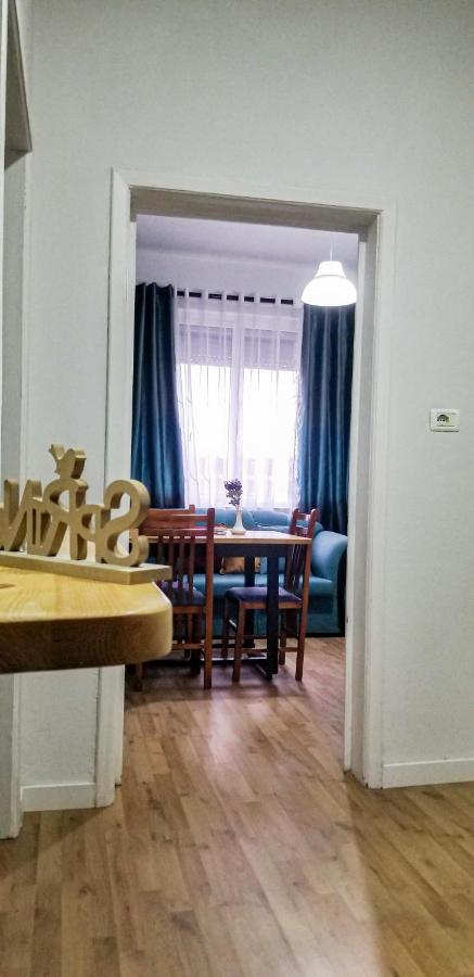 Spacious And Cozy - Ajia Apartamento