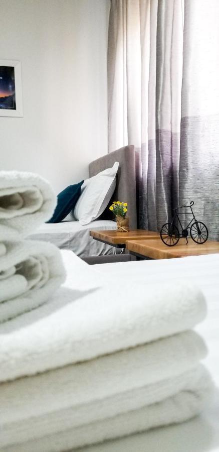 Spacious And Cozy - Ajia *
