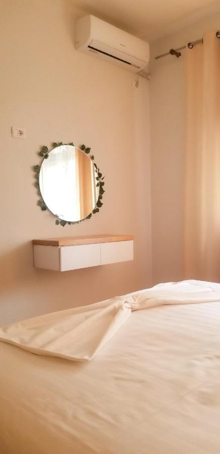Spacious And Cozy - Ajia Apartamento Tirana
